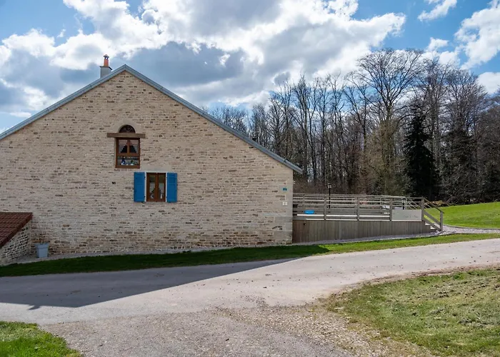 Apartment Des Roches Le Clerjus